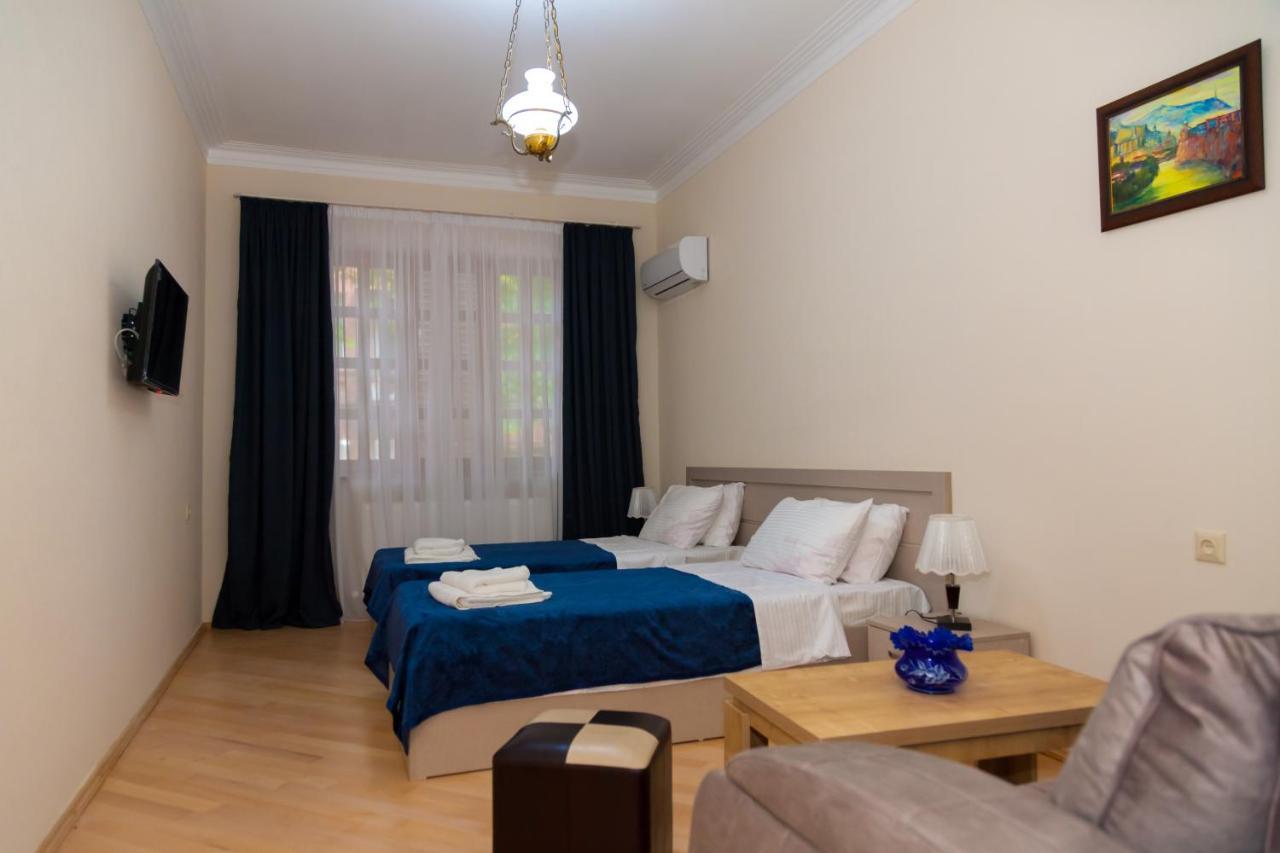 Holiday Rooms Tbilisi Luaran gambar